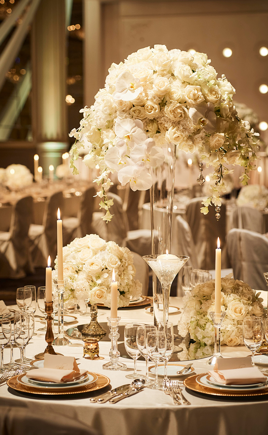 メインバンケット「ヴェルサイユ」 【公式】名古屋東急ホテルウエディング